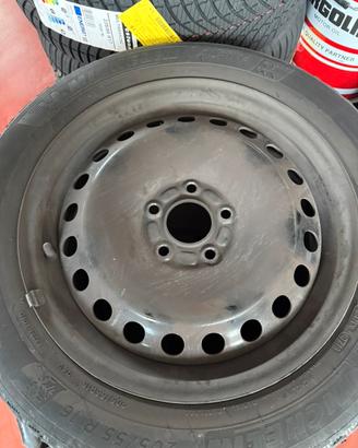 4 cerchi in ferro Ford focus