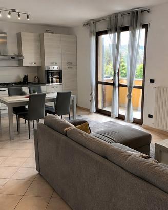 Ampio bilocale arredato con balcone - Lissone