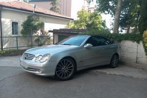 mercedes clk cabrio 200 komp. 2003  (privato).