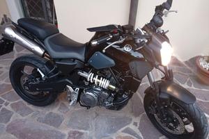 Yamaha mt-03 660