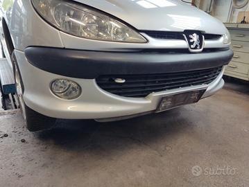 Paraurti anteriore PEUGEOT 206 del 2003