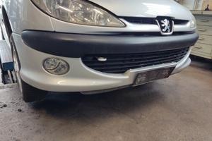 Paraurti anteriore PEUGEOT 206 del 2003