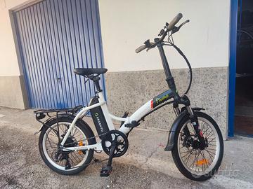bicicletta a pedalata assistita