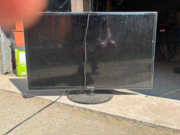 Tv 27 pollici (NO SMART TV)