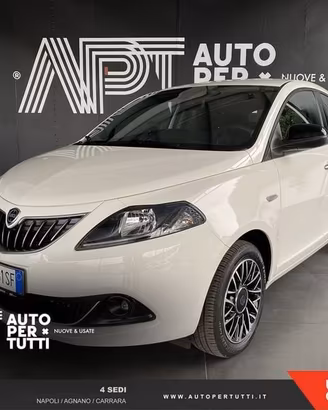 Lancia Ypsilon 1.0 firefly hybrid Platino s&s...
