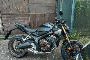 Honda cb650r e-clutch 35kw Depotenziata