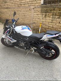 Bmw s1000r
