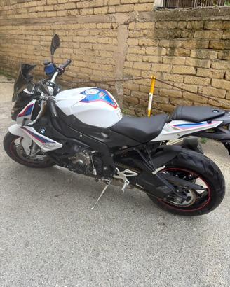 Bmw s1000r