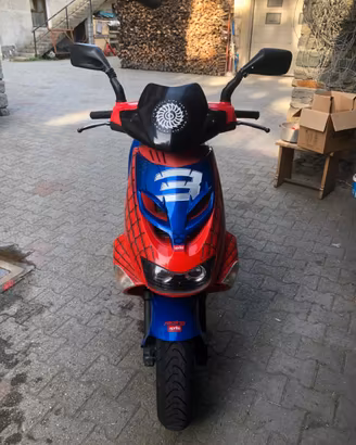 Scooter Aprilia Sr 50 spiderman