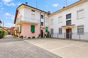 CASA SEMINDIPENDENTE A BIBBIANO