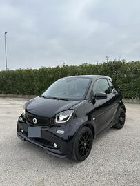 Smart forTwo 1.0 Superpassion Black Edition