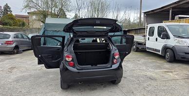 Chevrolet aveo 2012 anche per neopatentati