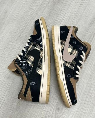 nike dunk travis scot taglia 44