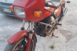 moto guzzi v35 cc.350 anno 82 colore rosso tutta o