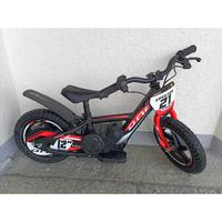 Bici elettrica senza pedali TRRS 12" nera e rossa