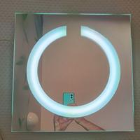 Specchio con luce integrata 