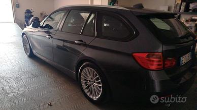 BMW 318 D Touring aut.