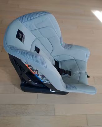 Seggiolino Cam auto 
