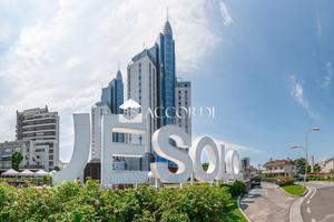 RIF:NIG03 CASA SINGOLA CON SCOPERTO PRIVATO JESOL