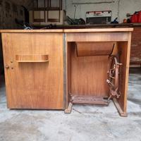 Mobile vintage  per macchina da cucire