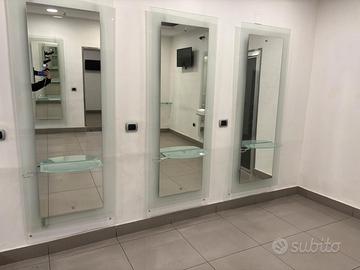 4 specchi da parrucchiere