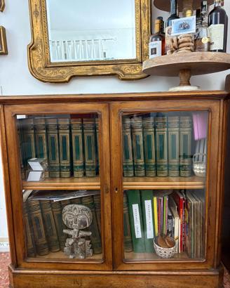 Vetrina/libreria d’epoca in noce