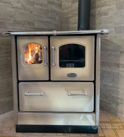Stufa cucina a legna SIDEROS pari al nuovo da 7 kW