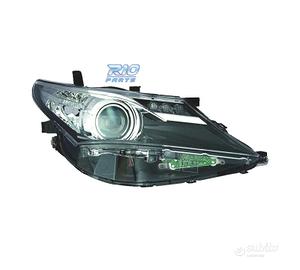 FANALE DESTRO PER TOYOTA AURIS 13-15 FONDO NERO LE