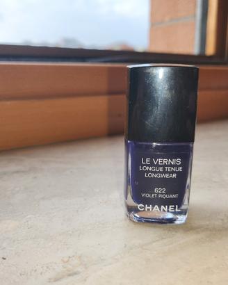 smalto chanel