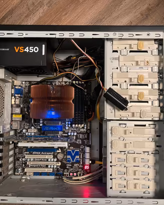PC AMD Phenom II 16GB DDR3 Quadro 2000 ASRock890GX