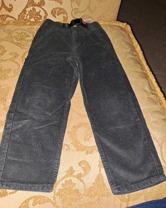 pantalone e felpa Levis