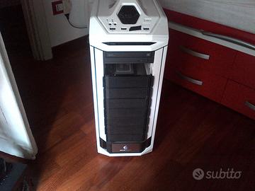 Case Coolermaster CM Storm Stryker