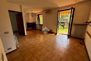 2 LOCALI A VENEGONO SUPERIORE
