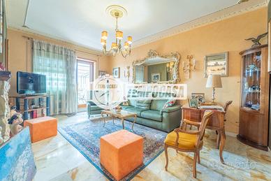 Ampio attico con terrazzo