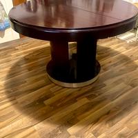 Tavolo Rotondo in legno mogano