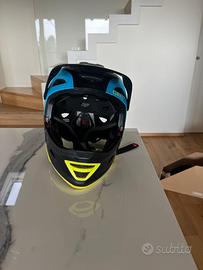 Casco pet mtb