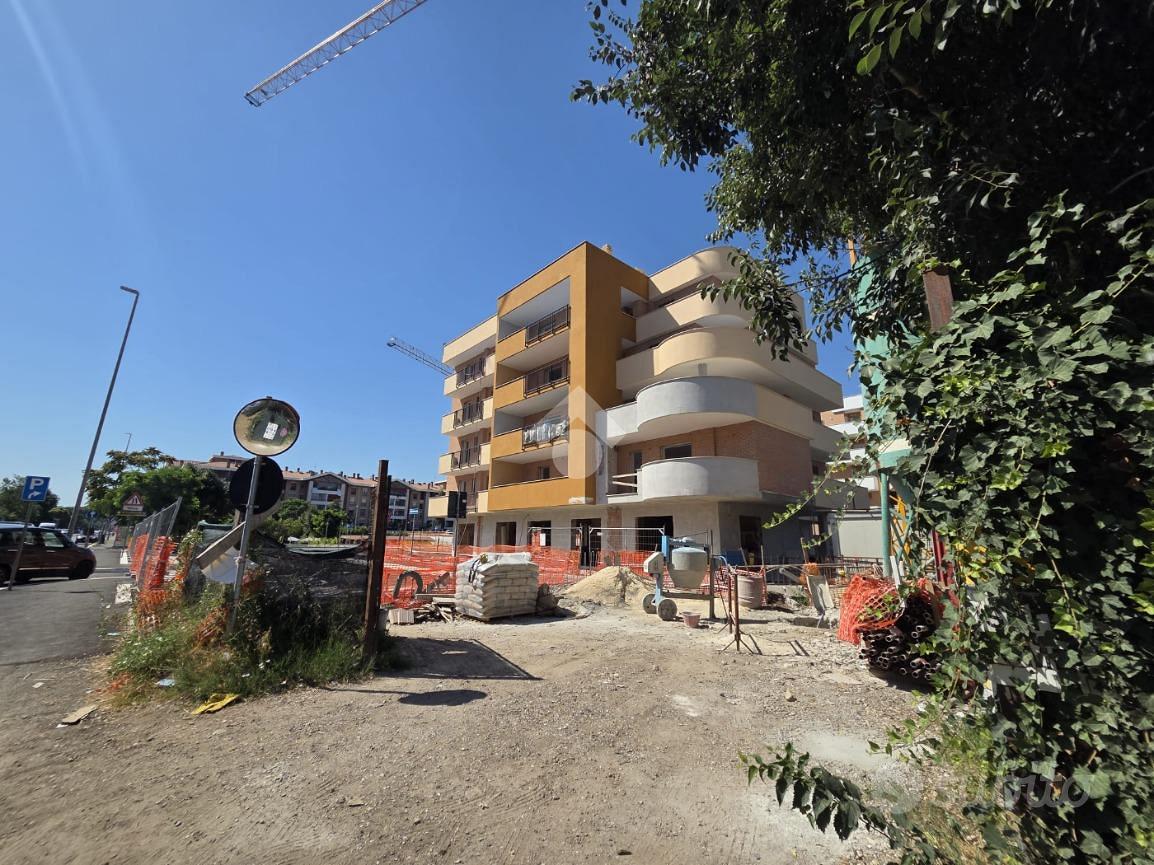NEGOZIO A ROMA - Vista 4