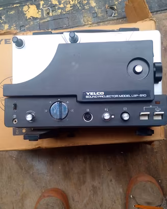 Proiettore Super 8 Sonoro YELCO LSP-510 Vintage