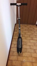 Monopattino in alluminio