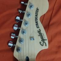 Fender Stratocaster Squier 