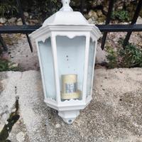 lampada da esterno ingresso casa 