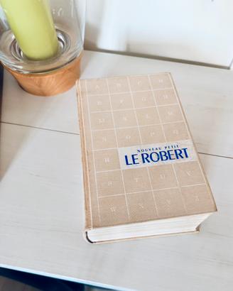 Dizionario francese le nouveau petit Robert
