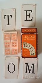 mazzo di carte con lettere