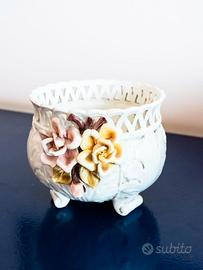 Vaso in porcellana finissima di Capodimonte