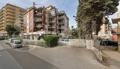 Box/Posto auto Siracusa [sr2026/052VRG]