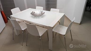 Sedie soggiorno impilabili in polipropilene bianco