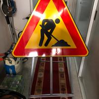 Cartello lavori in corso
