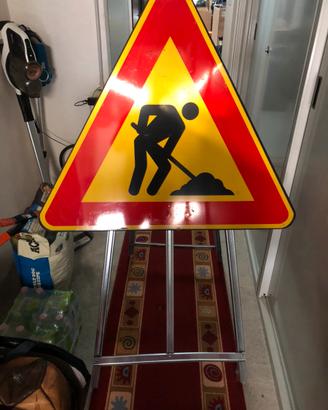 Cartello lavori in corso