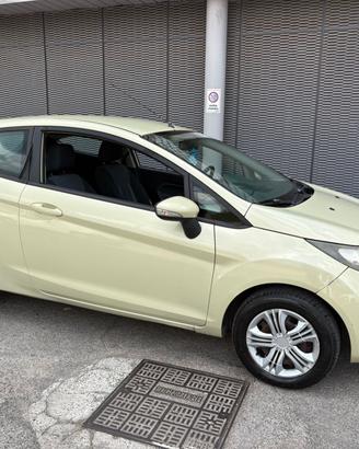 Ford Fiesta 1.6 TDCi 90CV 3 porte DPF Titanium