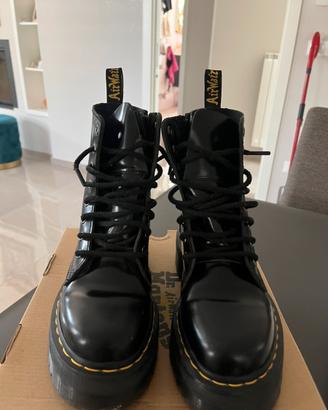 Dr. Martens